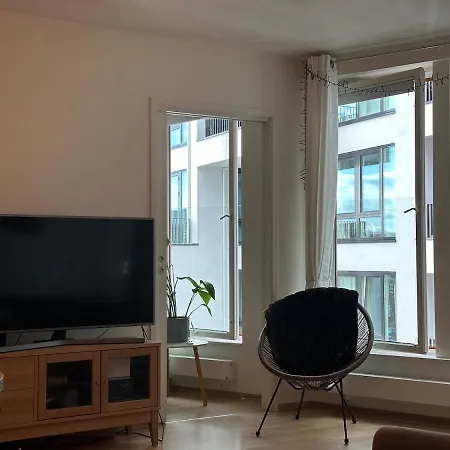 2-bedroom Seaside アパート